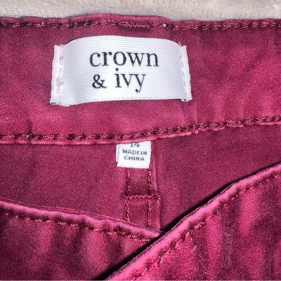 Crown & Ivy Burgundy Women Jeans - Picture 3 of 5